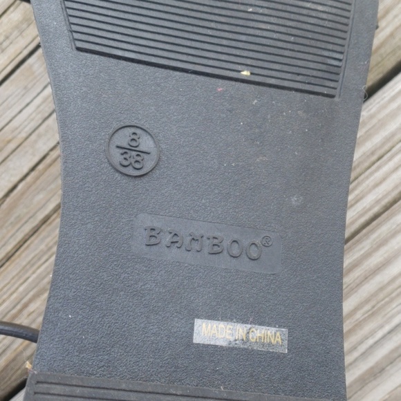 Size 8 LAST🔥 Black Sandals with Mini Studs - Picture 4 of 7